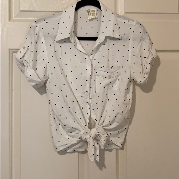 Japna Tops - Cropped Tie Front Button Up